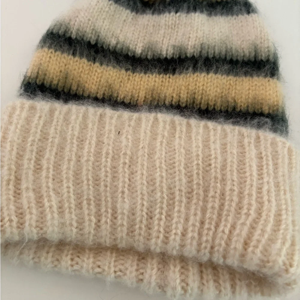 NWOT Free People The Groove Stripe Beanie